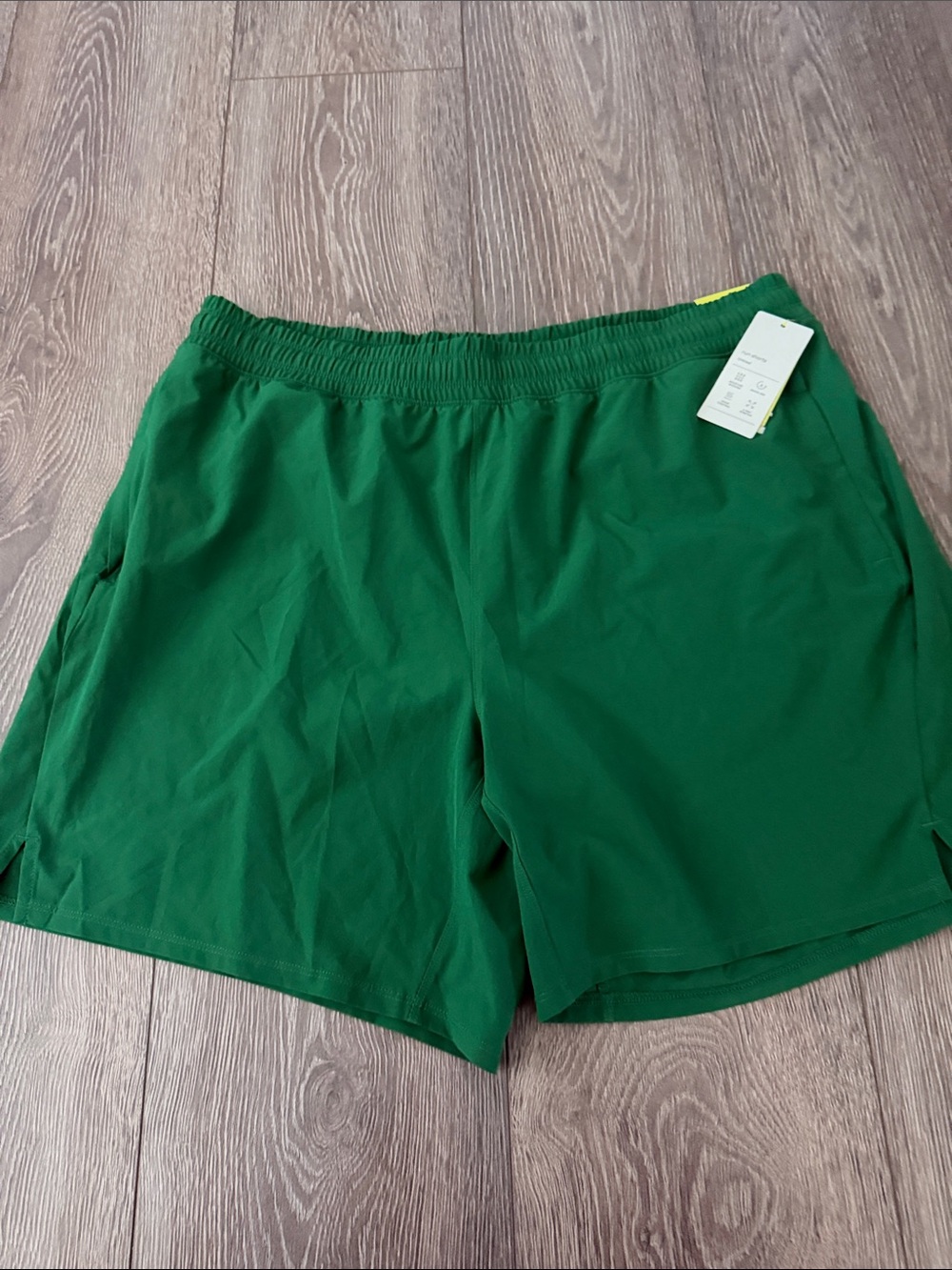 all in motion Men’s Green Athletic Shorts